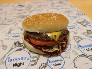 Istanbul By Night // Restaurant turc – Kebab, Tacos, Burgers, Sandwichs en livraison sur Denain