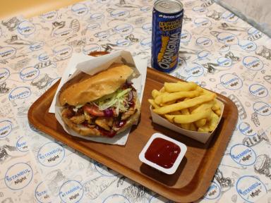 Istanbul By Night // Restaurant turc &ndash; Kebab, Tacos, Burgers, Sandwichs en livraison sur Denain