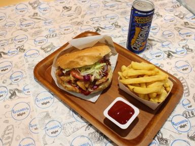 Istanbul By Night // Restaurant turc &ndash; Kebab, Tacos, Burgers, Sandwichs en livraison sur Denain
