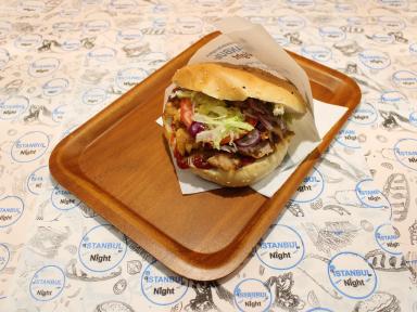 Istanbul By Night // Restaurant turc – Kebab, Tacos, Burgers, Sandwichs en livraison sur Denain