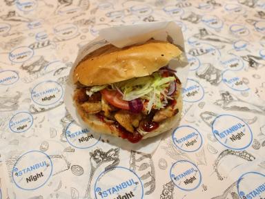 Istanbul By Night // Restaurant turc – Kebab, Tacos, Burgers, Sandwichs en livraison sur Denain