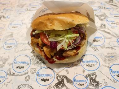 Istanbul By Night // Restaurant turc – Kebab, Tacos, Burgers, Sandwichs en livraison sur Denain
