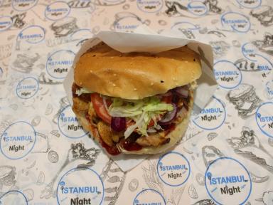 Istanbul By Night // Restaurant turc – Kebab, Tacos, Burgers, Sandwichs en livraison sur Denain